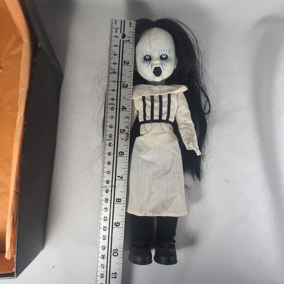 Mezco Toyz Living Dead Dolls Series 16 Eleanor Doll w/ Certificate - No Costume - Picture 15 of 15